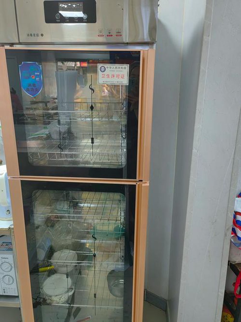 抽油烟机使用技巧,让厨房更加清新
